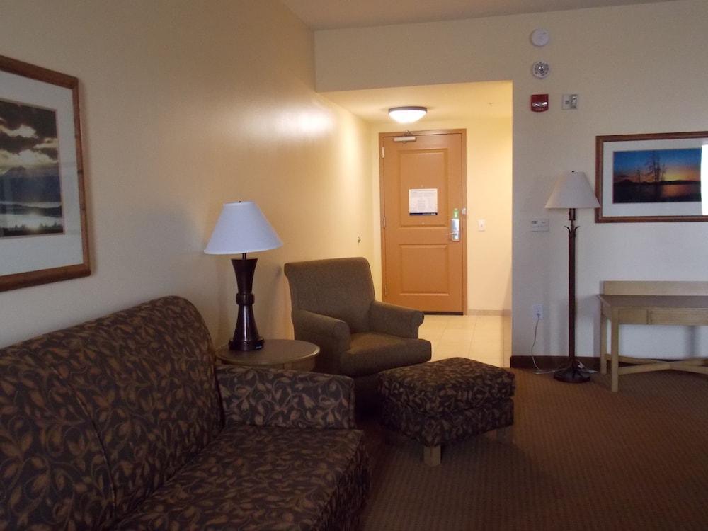 Hampton Inn & Suites Riverton Exterior photo