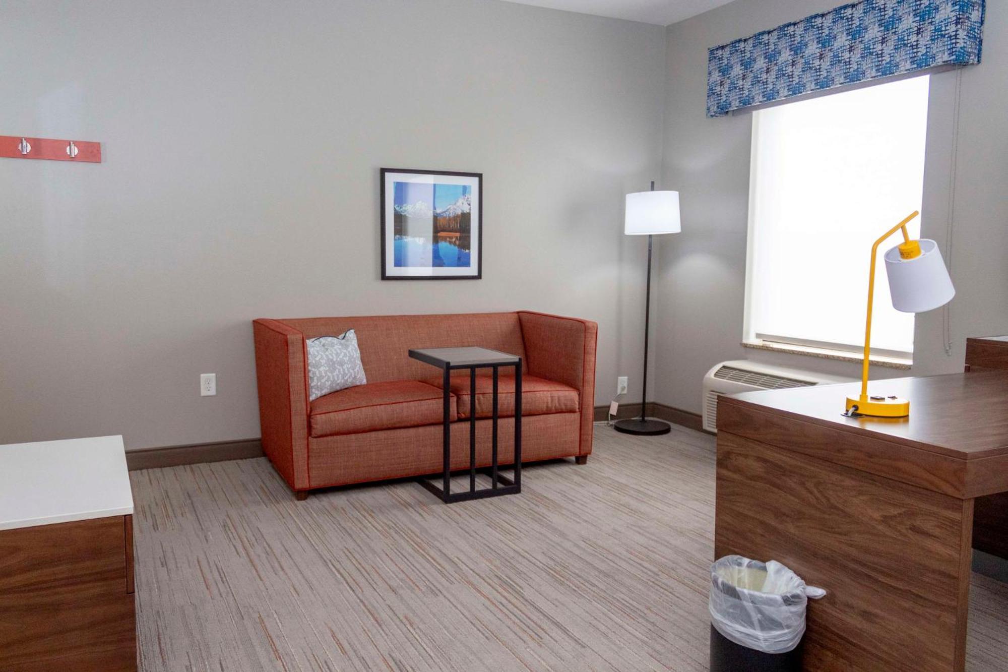 Hampton Inn & Suites Riverton Exterior photo